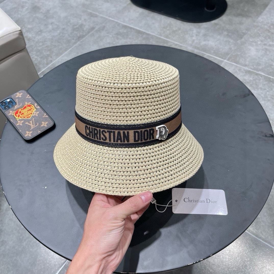 Christian Dior Caps